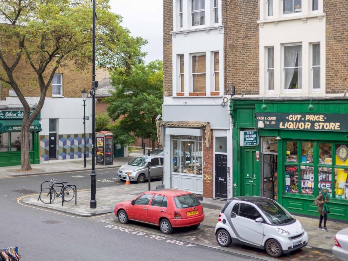 Pass The Keys Split-Floors Antique Apartment In Portobello Road Londra Esterno foto