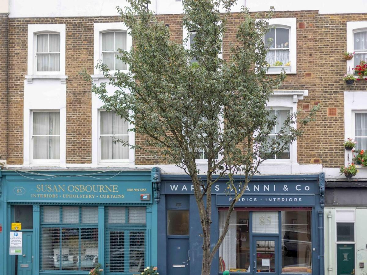 Pass The Keys Split-Floors Antique Apartment In Portobello Road Londra Esterno foto