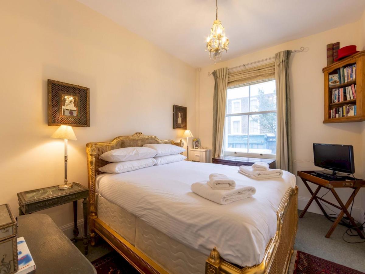 Pass The Keys Split-Floors Antique Apartment In Portobello Road Londra Esterno foto